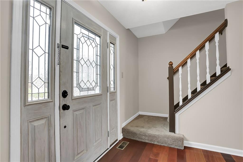 7668 Willow Ridge Fishers, IN 46038 - Photo 4 of 59 Gallery Image 4