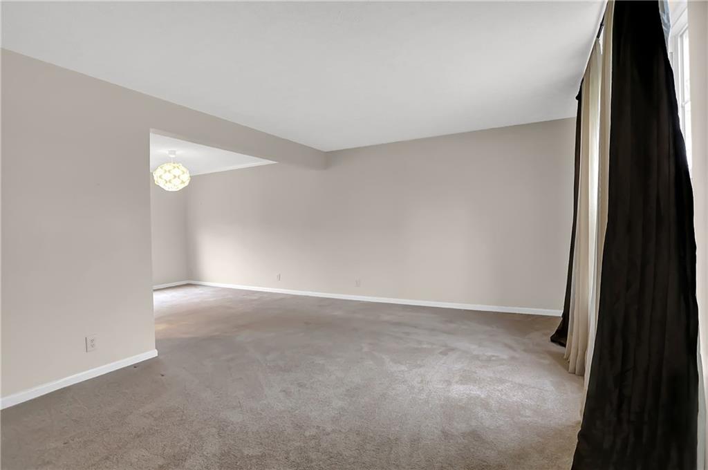 7668 Willow Ridge Fishers, IN 46038 - Photo 5 of 59 Gallery Image 5