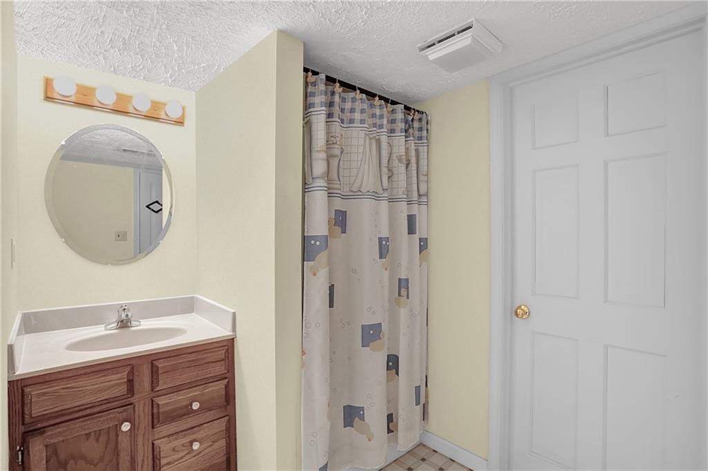 7668 Willow Ridge Fishers, IN 46038 - Photo 45 of 59 Gallery Image 45