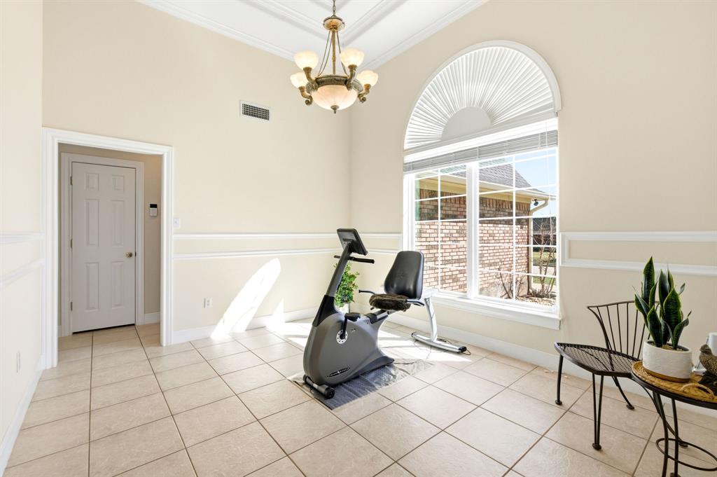 8718 Ranch Road Abilene, TX 79602 - Photo 10 of 40 Formal Dining area