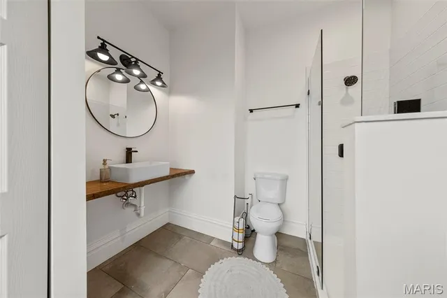 $399,500 | 4521 Gibson Avenue, St. Louis, MO 63110