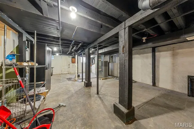 $399,500 | 4521 Gibson Avenue, St. Louis, MO 63110