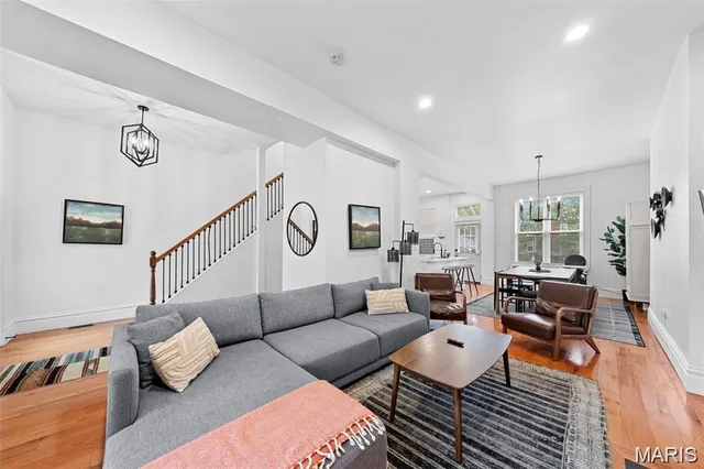 $399,500 | 4521 Gibson Avenue, St. Louis, MO 63110