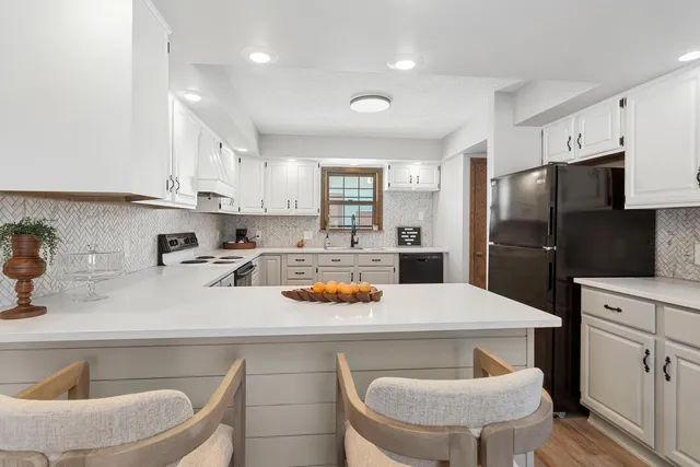 $274,500 | 311 South Van Doren Street, Champaign, IL 61820