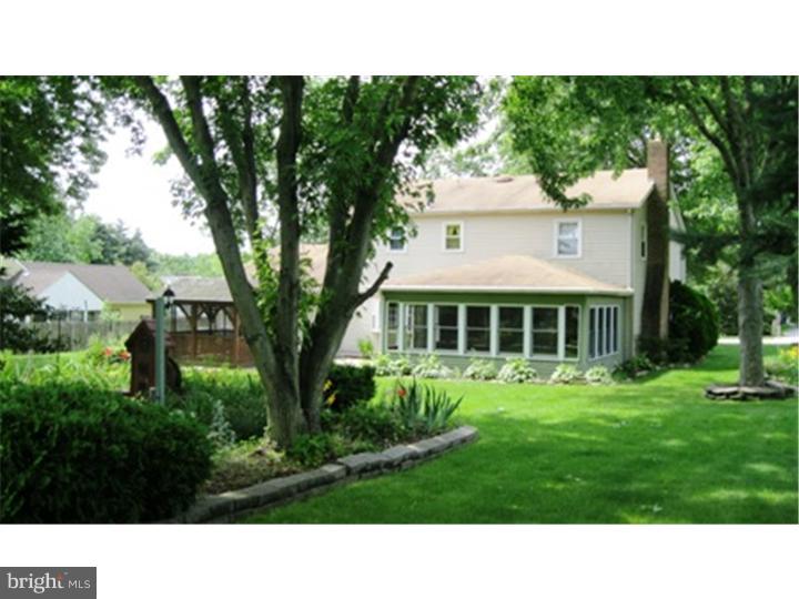 906 Capitol Road Norristown, PA 19403 - Photo 5 of 20 Gallery Image 5