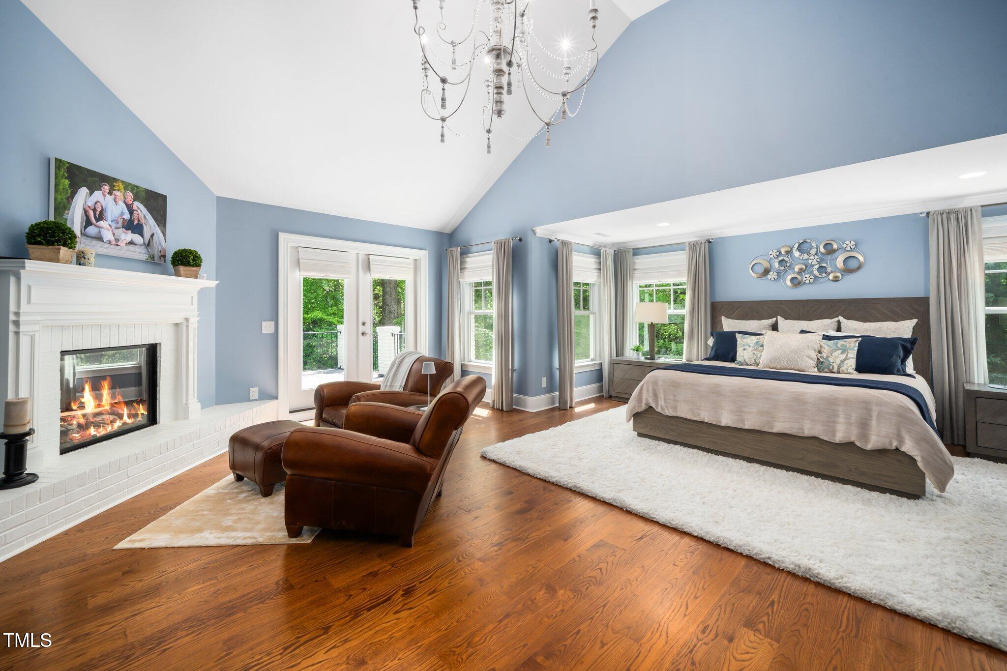 2105 White Oak Road Raleigh, NC 27608 - Photo 22 of 55 40-web-or-mls-2105 White Oak (196 of 498