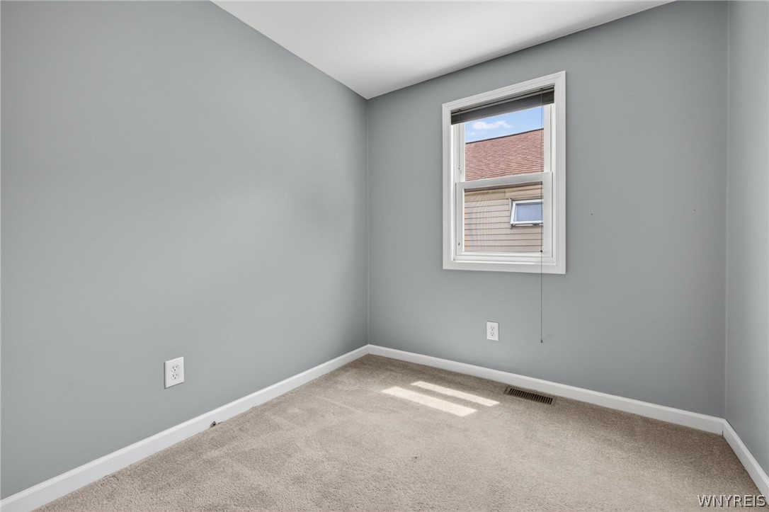 255 Roland Street Cheektowaga, NY 14212 - Photo 17 of 30 Bedroom 2