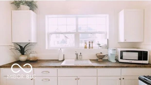 $1,575 | 46 East Palmer Street, Indianapolis, IN 46225