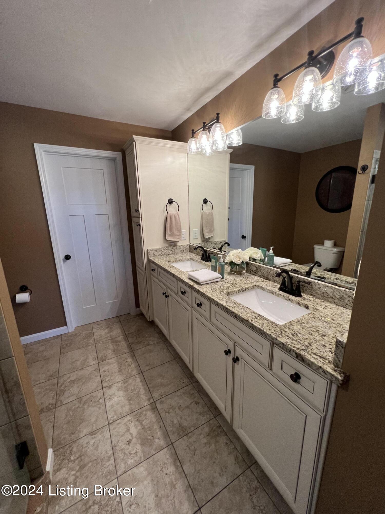 7703 Aspen Ridge Road Louisville, KY 40214 - Photo 17 of 29 Photo Feb 19 2024, 5 02 53 PM