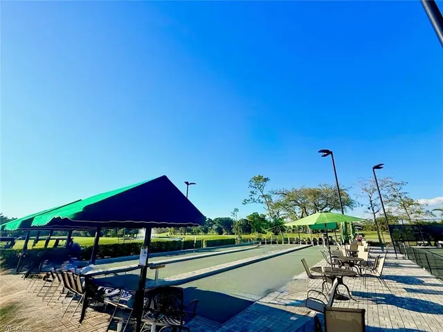 $299,000 | 1051 Foxfire Lane, Unit 206, Naples, FL 34104