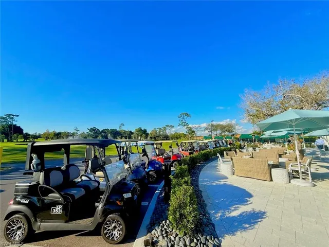 $299,000 | 1051 Foxfire Lane, Unit 206, Naples, FL 34104