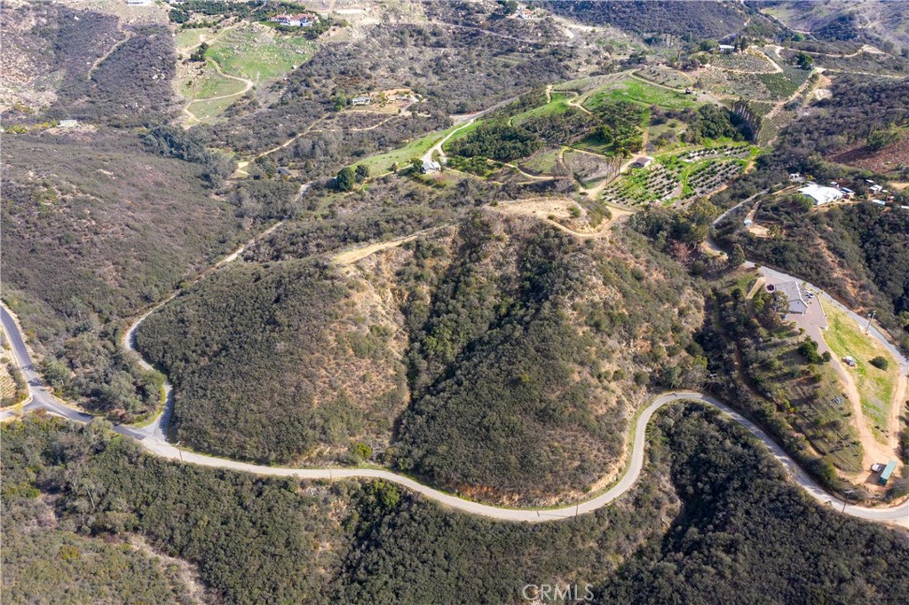 39939 Jones Road Fallbrook, CA 92028 - Photo 17 of 36