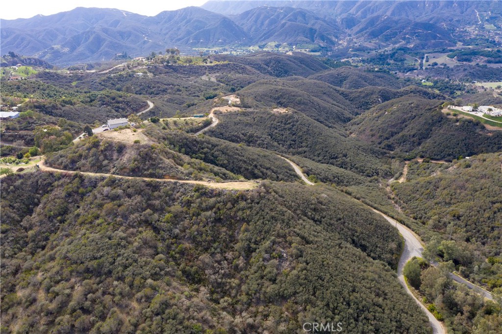 39939 Jones Road Fallbrook, CA 92028 - Photo 19 of 36 a view of city and mountain