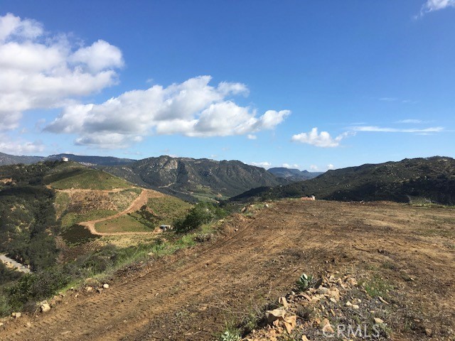 39939 Jones Road Fallbrook, CA 92028 - Photo 3 of 36 a view of an ocean