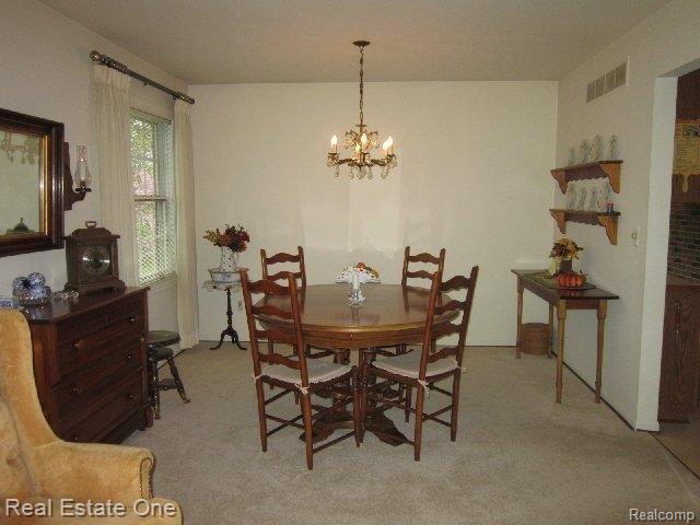 dining room.JPG