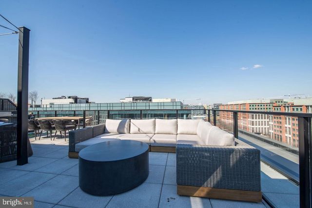 $400,000 | 1300 4th Street Southeast, Unit 202, Washington, DC 20003