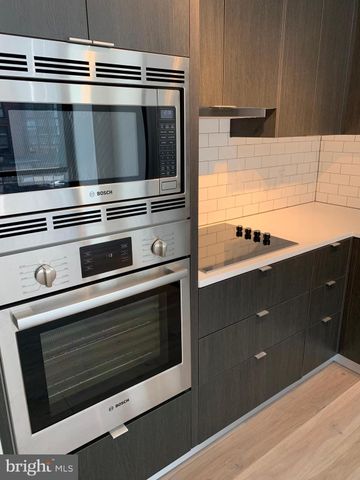 $400,000 | 1300 4th Street Southeast, Unit 202, Washington, DC 20003