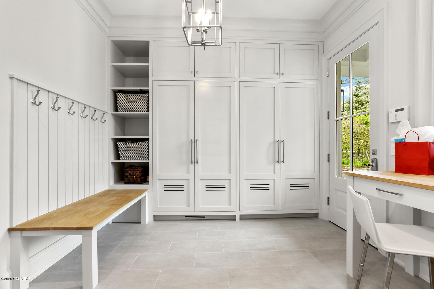 6 Perkley Lane Riverside, CT 06878 - Photo 18 of 52 6 Perkley Ln Greenwich CT-large-020-073-