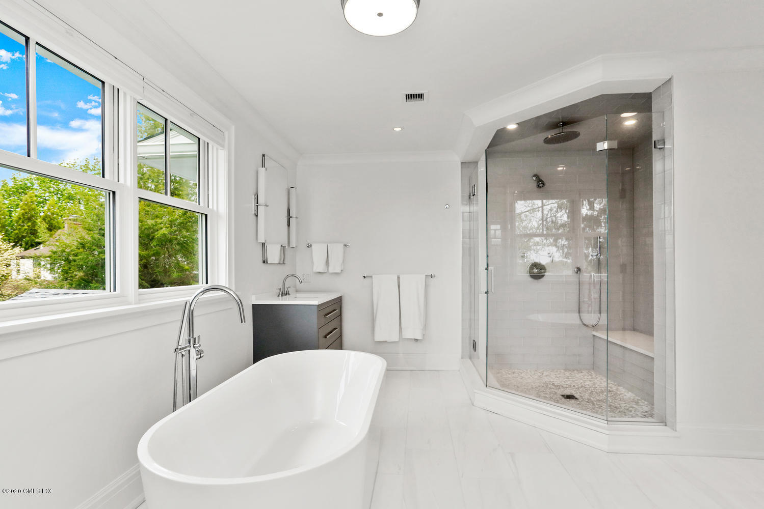 6 Perkley Lane Riverside, CT 06878 - Photo 27 of 52 a bathroom with a toilet a sink and shower