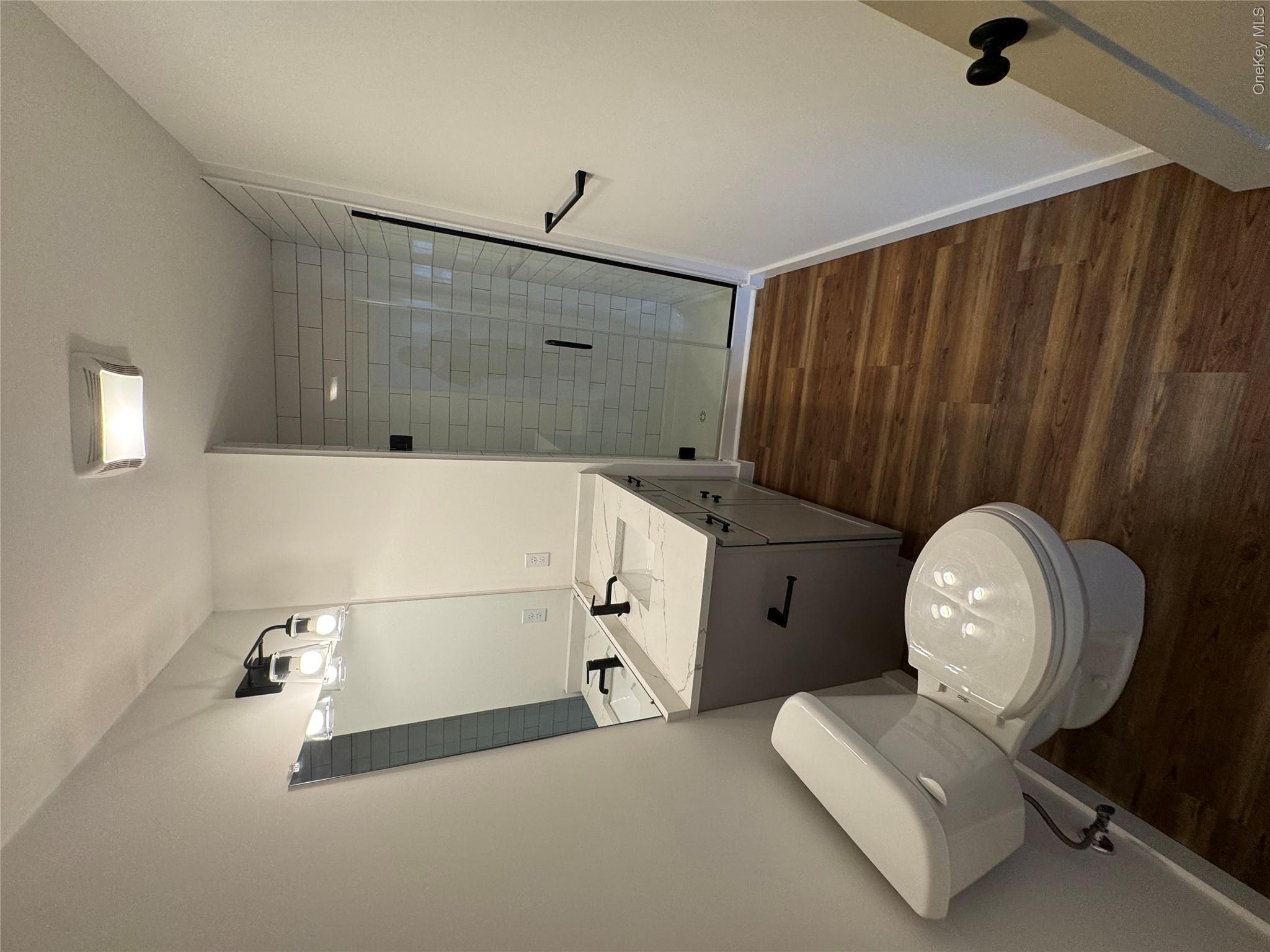 669 Sheafe Road, Unit 111 Poughkeepsie, NY 12601 - Photo 14 of 16