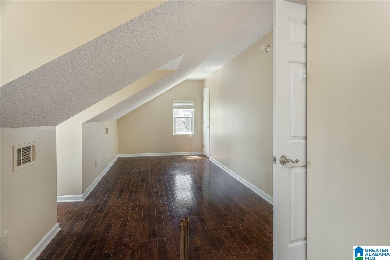 8760 Thomas Drive Leeds, AL 35094 - Photo 16 of 24
