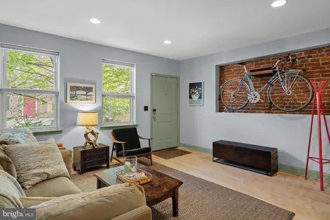 $450,000 | 2022 Federal Street, Philadelphia, PA 19146