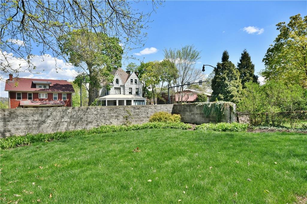 127 Conover Road Pittsburgh, PA 15208 - Photo 25 of 25 Gallery Image 25