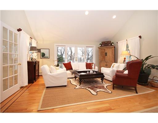 58 Stanton Road Darien, CT 06820 - Photo 3 of 17 a living room with furniture and a rug