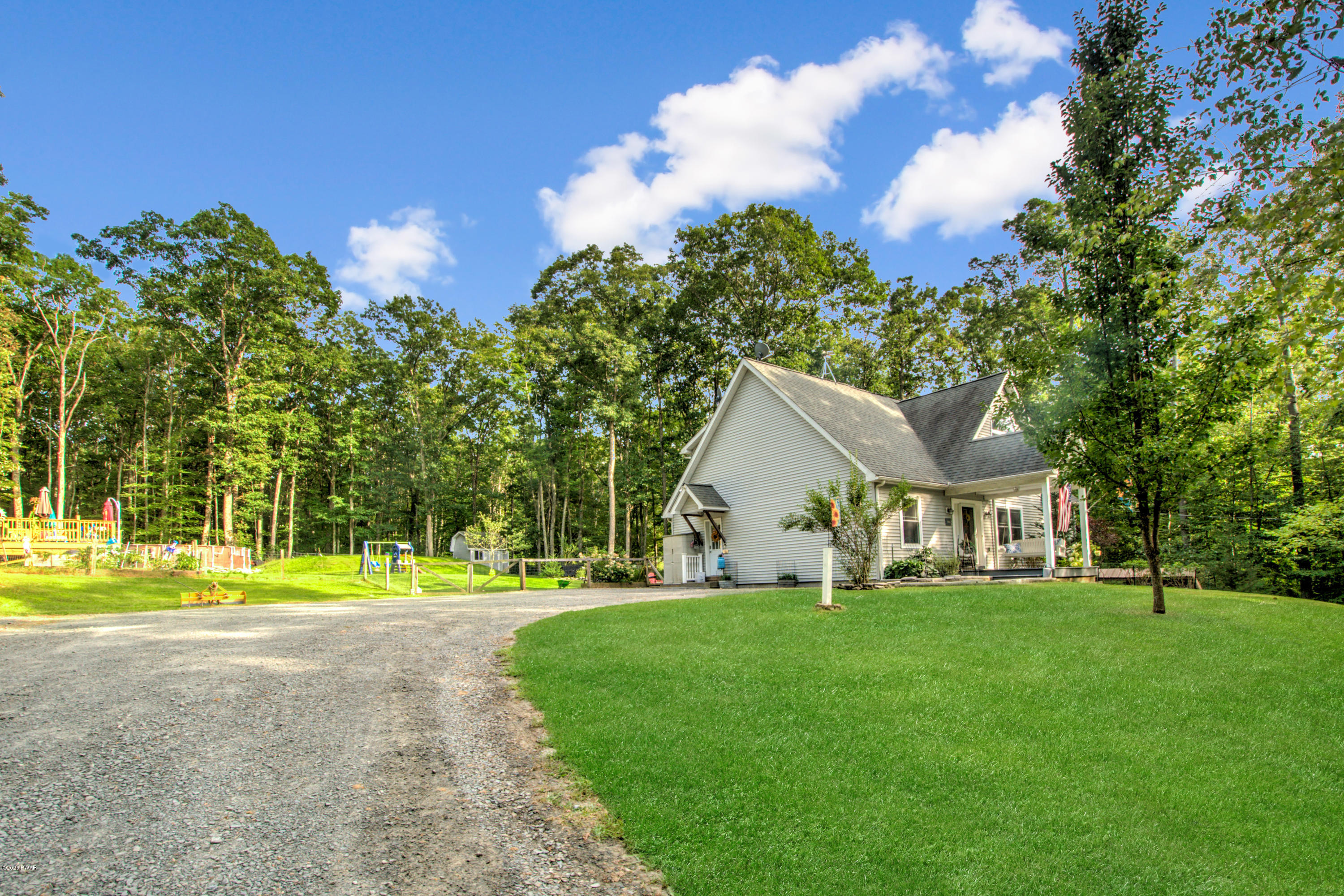 141 Beaverdam Road Tafton, PA 18464 - Photo 2 of 59 2-Exterior side