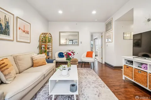$575,000 | 725 Pine Street, Unit 208, San Francisco, CA 94108