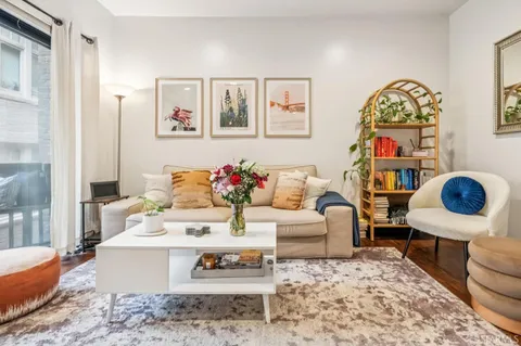 $575,000 | 725 Pine Street, Unit 208, San Francisco, CA 94108