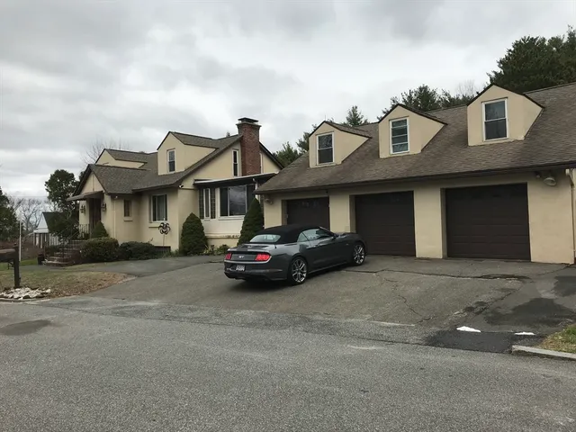 $405,900 | 17 Skyridge Lane, Springfield, MA 01128