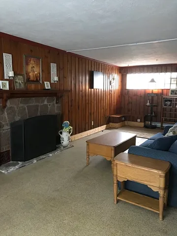 $405,900 | 17 Skyridge Lane, Springfield, MA 01128