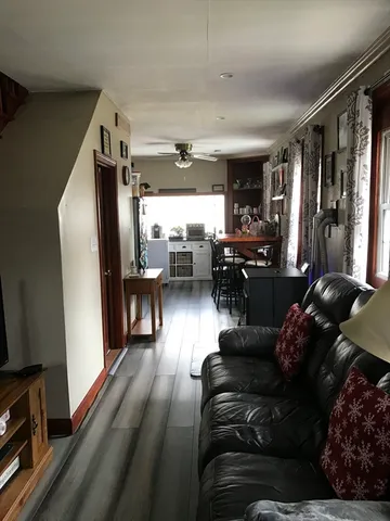 $405,900 | 17 Skyridge Lane, Springfield, MA 01128