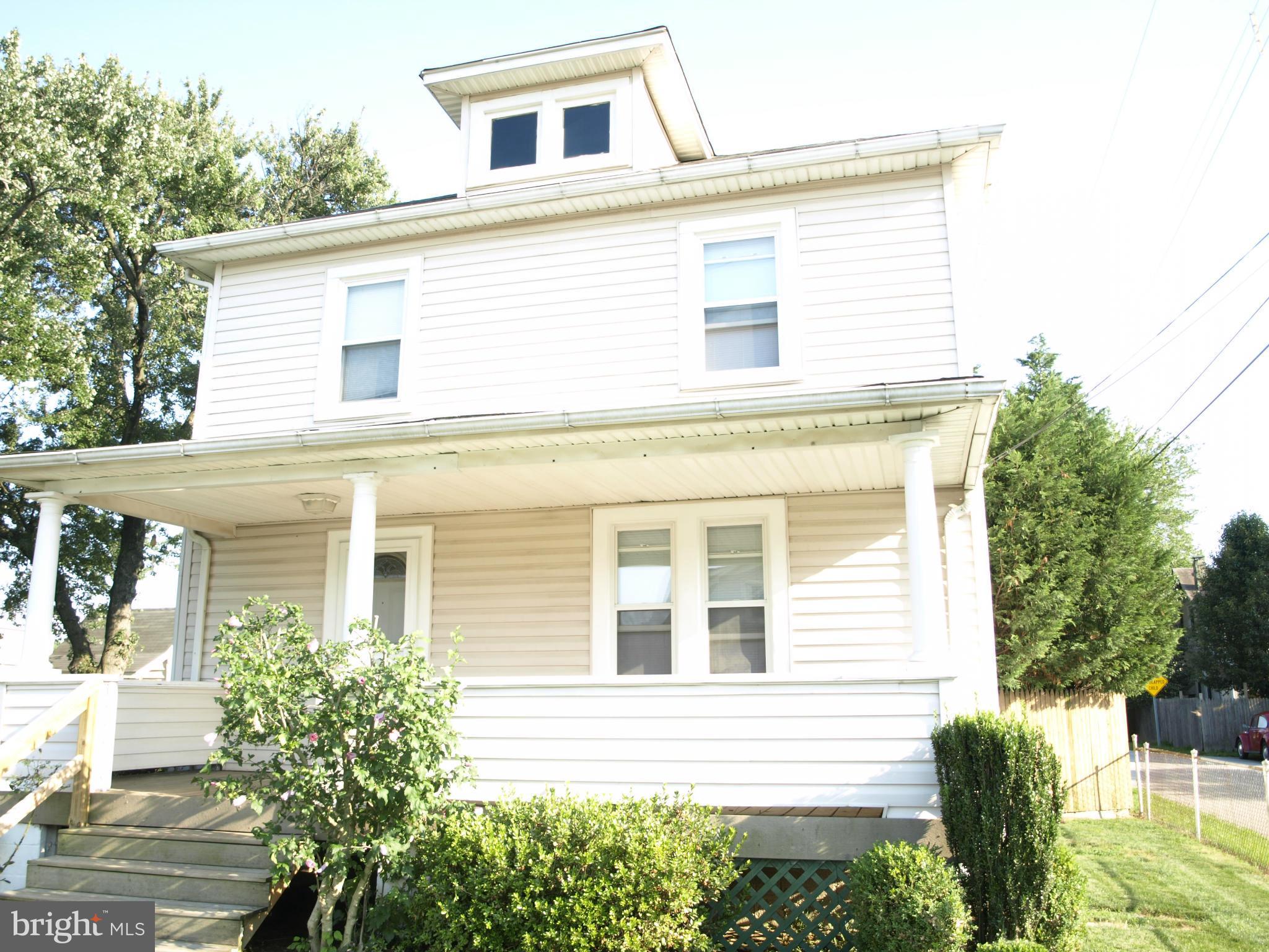 637 Cresswell Road Baltimore, MD 21225 - Photo 1 of 30 Exterior (Front)