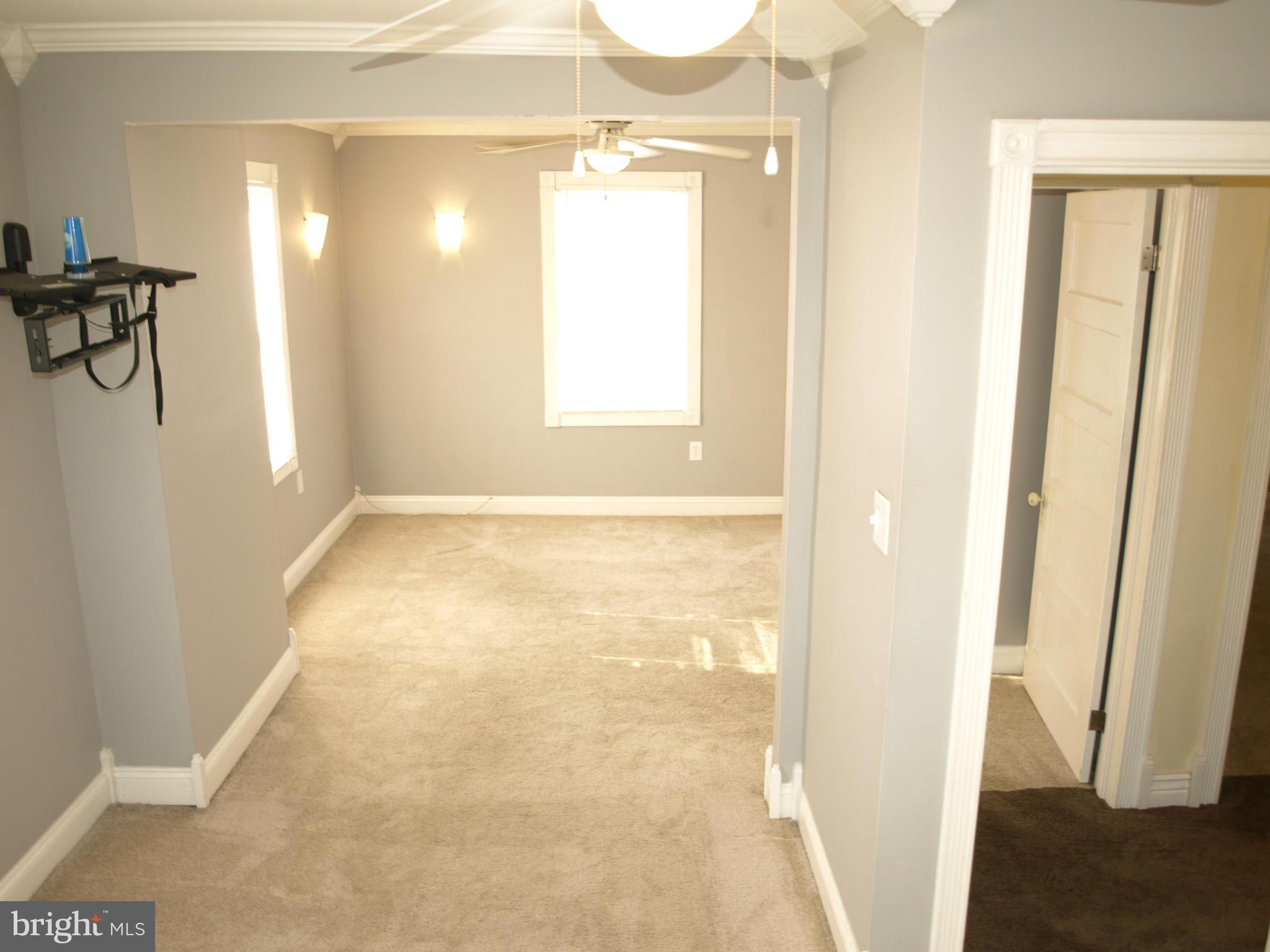 637 Cresswell Road Baltimore, MD 21225 - Photo 16 of 30 Bedroom (Master)