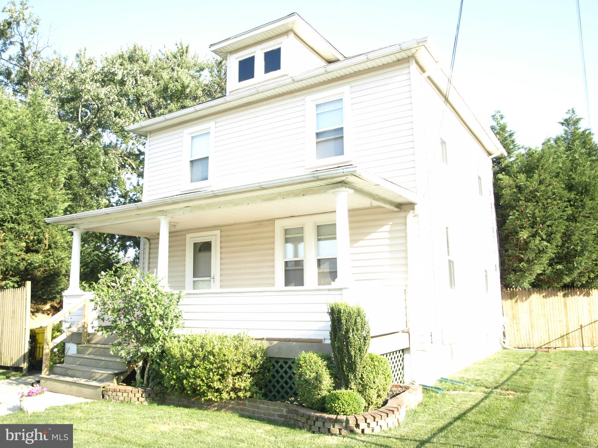 637 Cresswell Road Baltimore, MD 21225 - Photo 20 of 30 Exterior (Front)