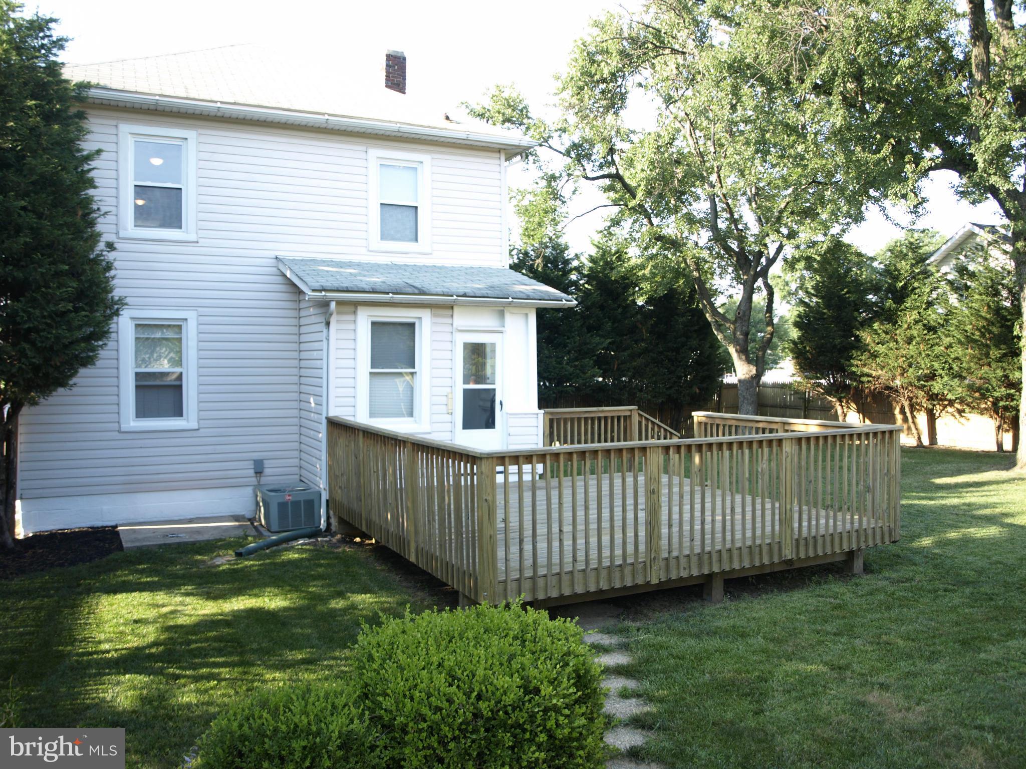 637 Cresswell Road Baltimore, MD 21225 - Photo 24 of 30 Exterior (Rear)