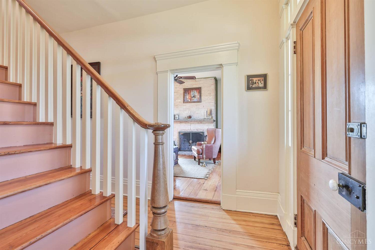 3804 Morgan Ross Road Hamilton, OH 45013 - Photo 9 of 56 Entry -Original Hardwood Floors
