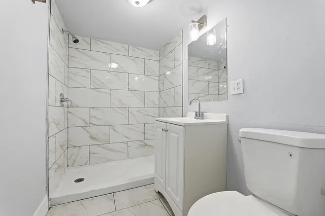 $199,900 | 1961 South Congo Avenue, Milwaukee, WI 53204