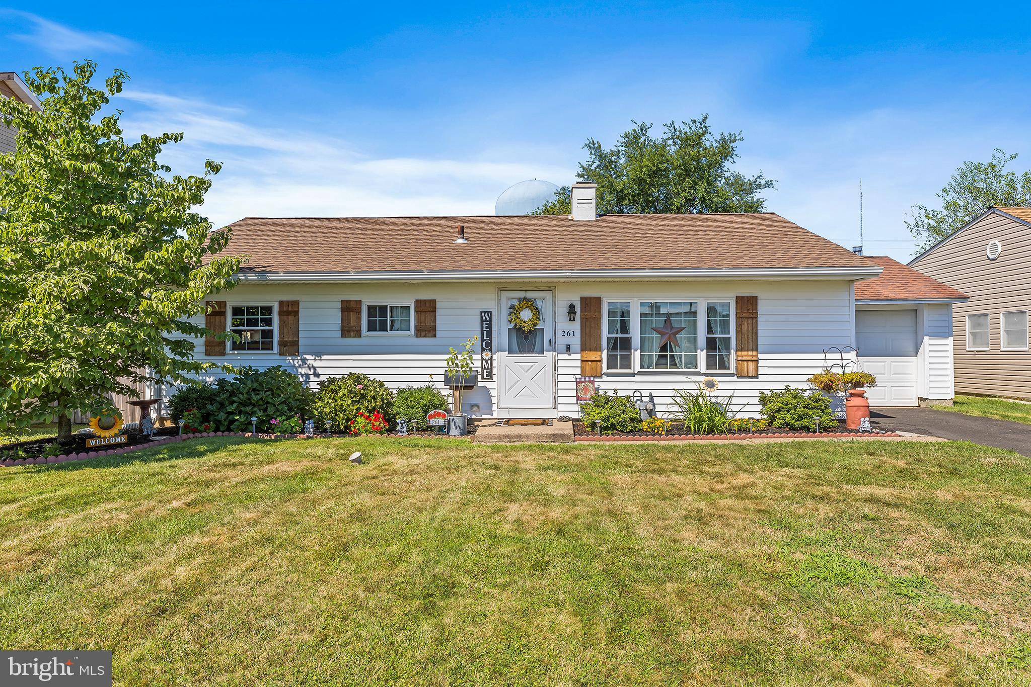 261 Cardiff Road Fairless Hills, PA 19030 - Photo 1 of 36 Front Exterior