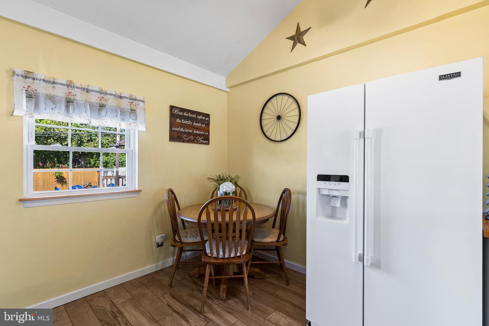 261 Cardiff Road Fairless Hills, PA 19030 - Photo 8 of 36 Kitchen