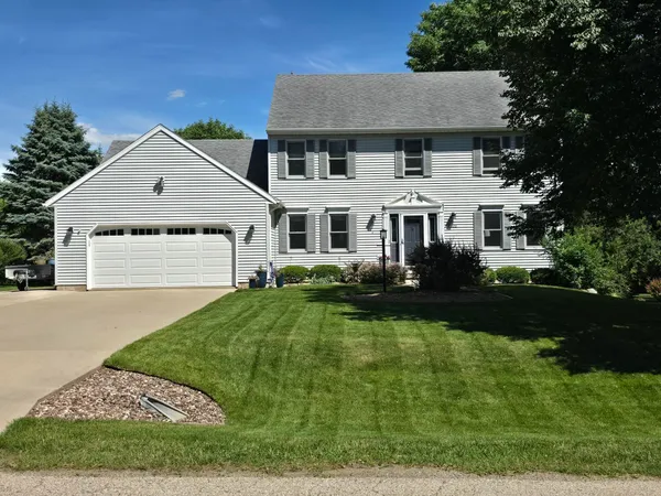 $550,000 | 6722 Token Way, DeForest, WI 53532