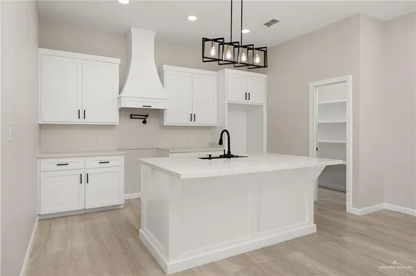 $365,000 | 4104 Carol Lane, Edinburg, TX 78542