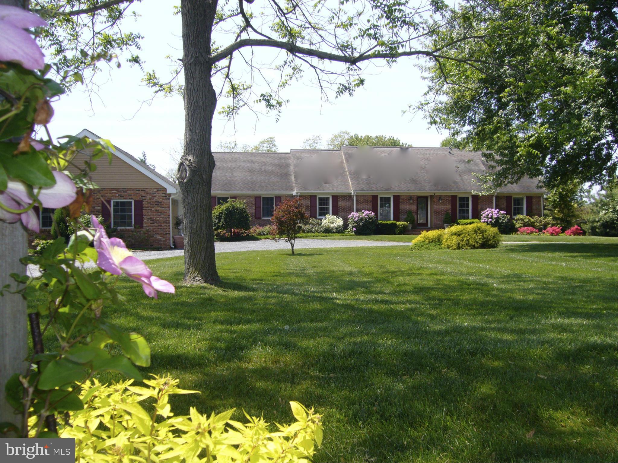 105 Windsor Road Queenstown, MD 21658 - Photo 1 of 25 Exterior (Front)