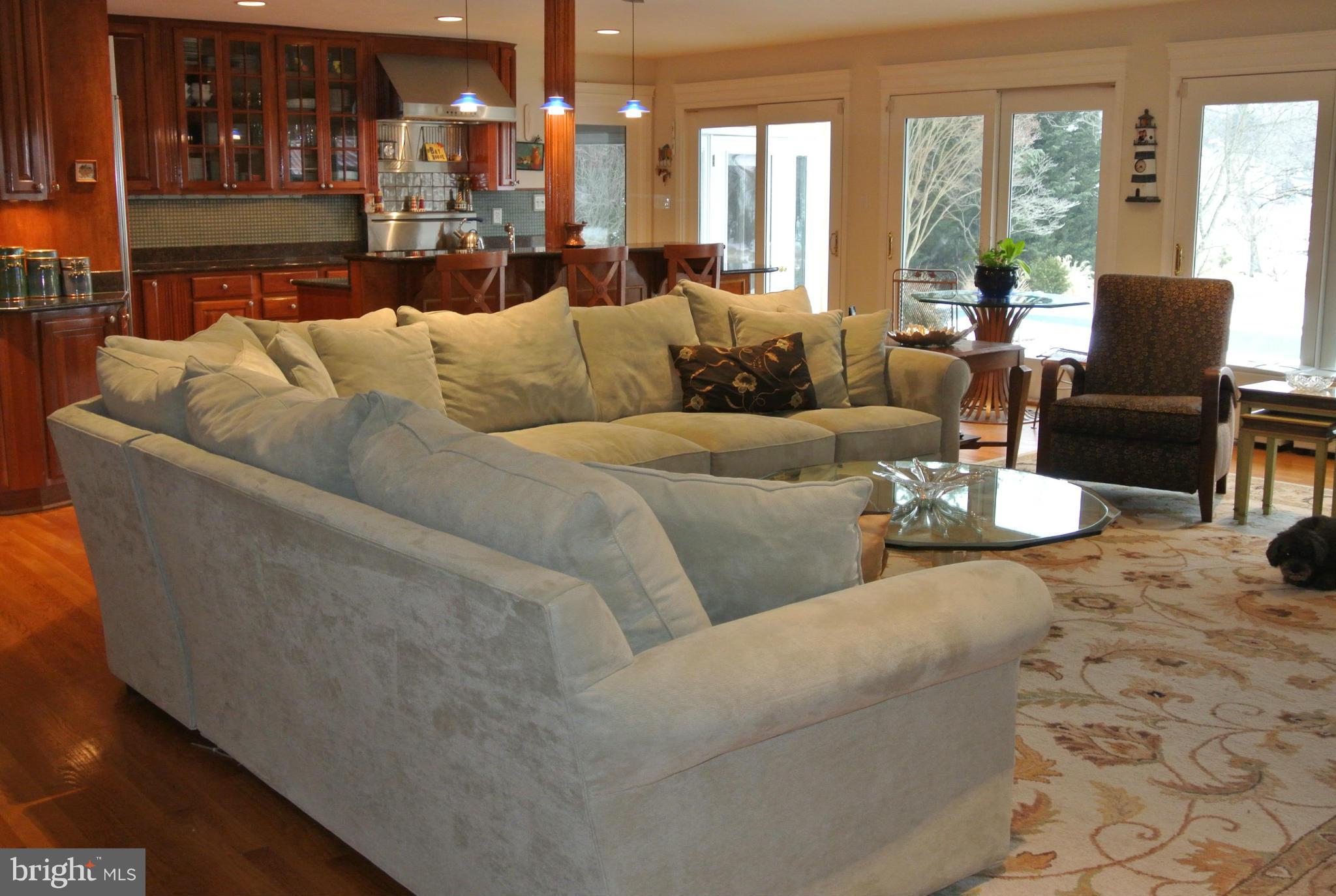 105 Windsor Road Queenstown, MD 21658 - Photo 4 of 25 Interior (General)
