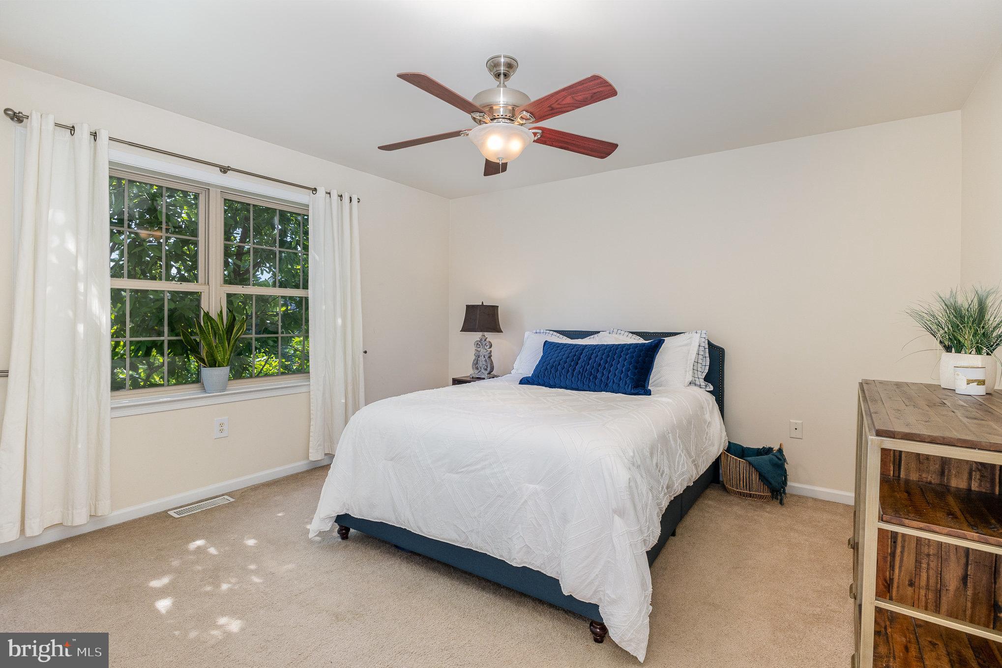 317 Cobblers Court Lititz, PA 17543 - Photo 17 of 23 Gallery Image 17