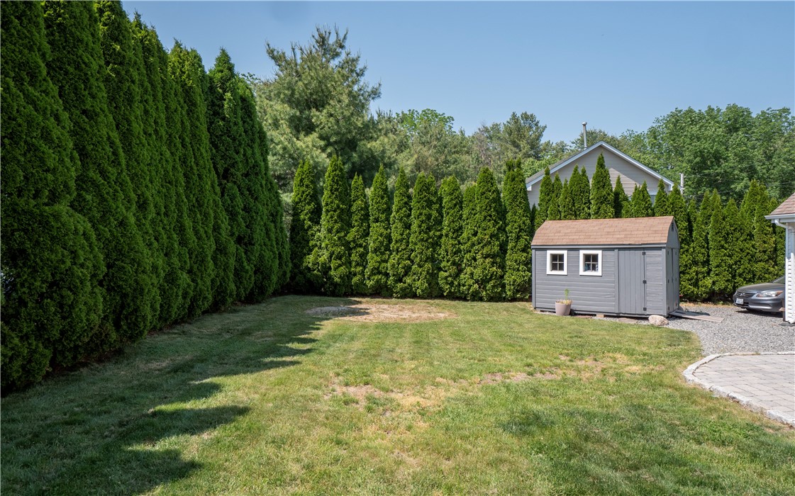 15 Valley Road East Greenwich, RI 02818 - Photo 45 of 48 Gallery Image 45