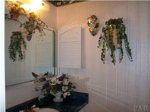 8424 Ridgefield Road Pensacola, FL 32514 - Photo 14 of 19 Gallery Image 14