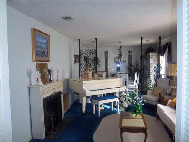 8424 Ridgefield Road Pensacola, FL 32514 - Photo 8 of 19 Gallery Image 8
